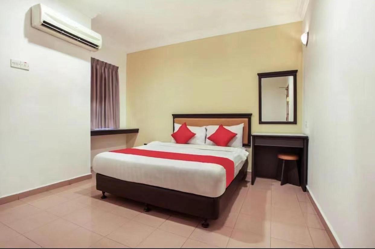 Hotel Home 88 Teluk Intan Exterior photo