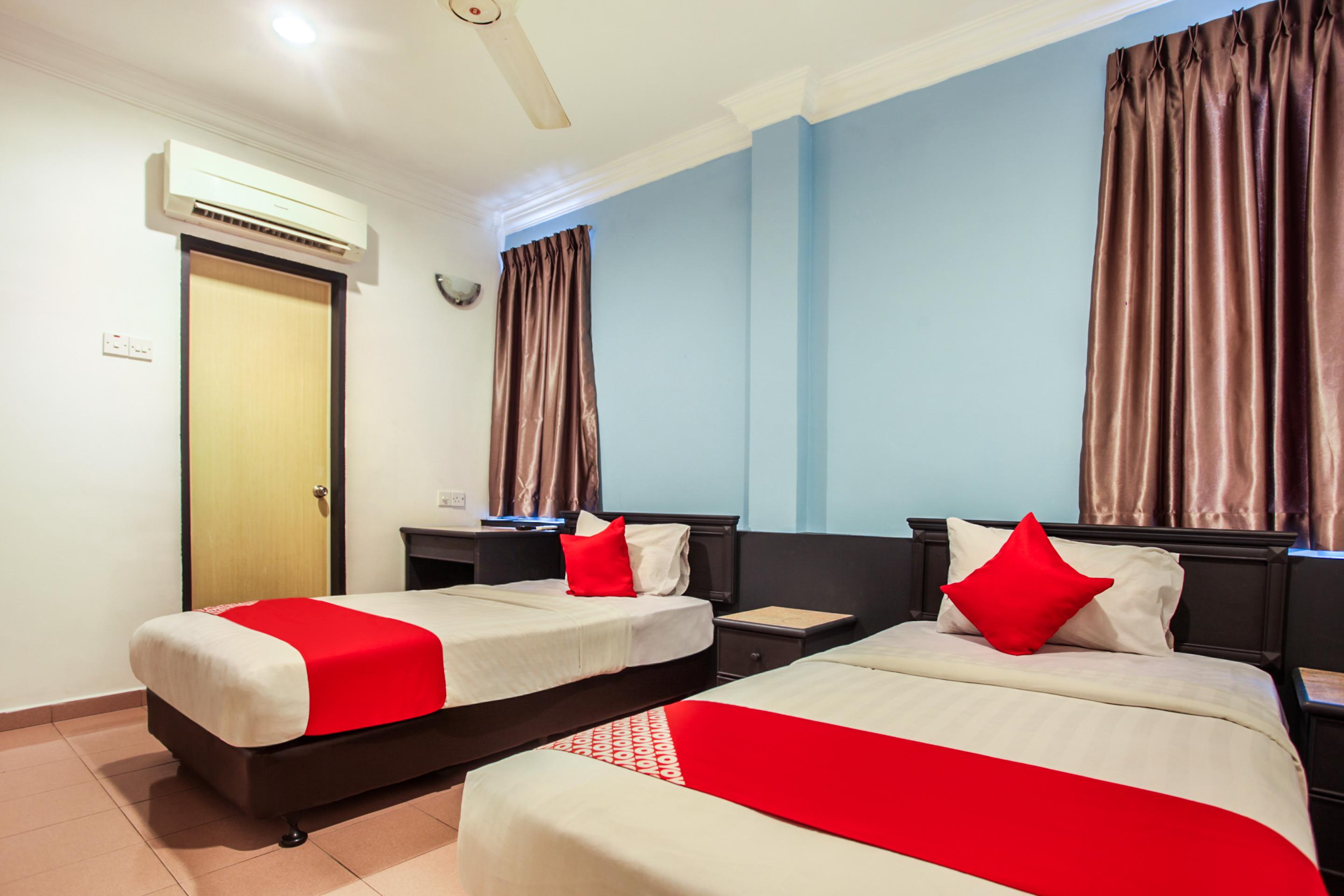 Hotel Home 88 Teluk Intan Exterior photo