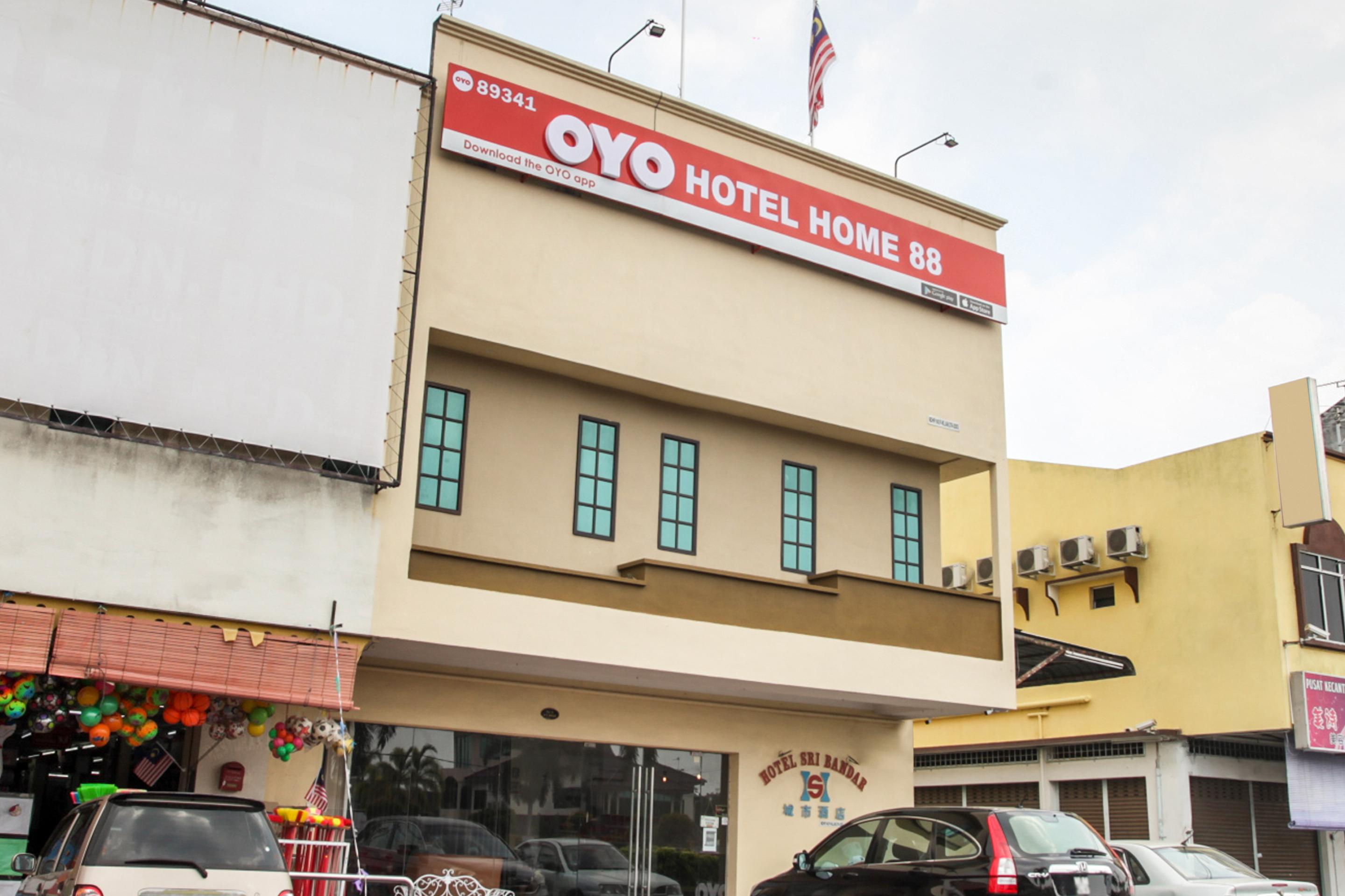 Hotel Home 88 Teluk Intan Exterior photo