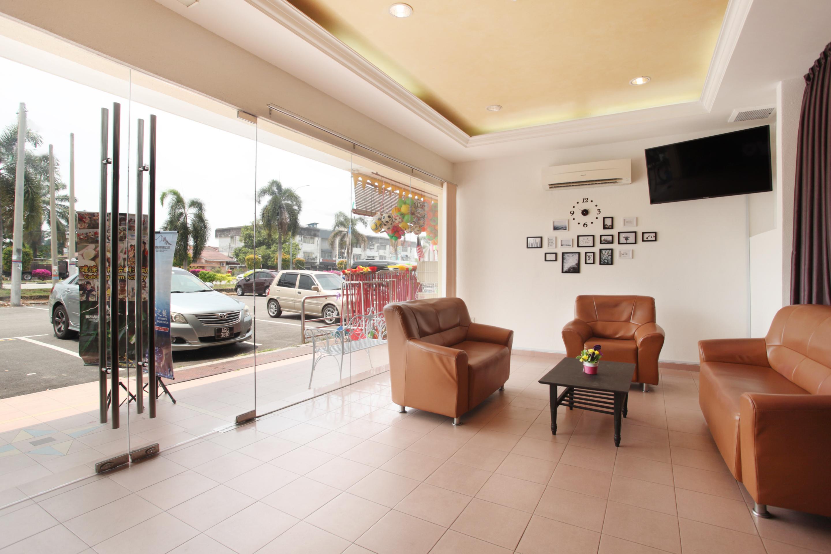 Hotel Home 88 Teluk Intan Exterior photo