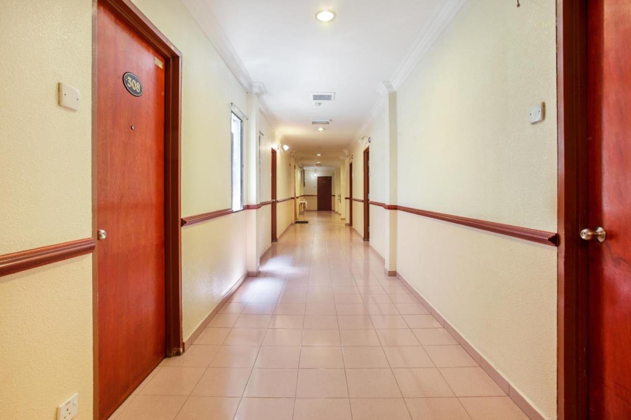 Hotel Home 88 Teluk Intan Exterior photo